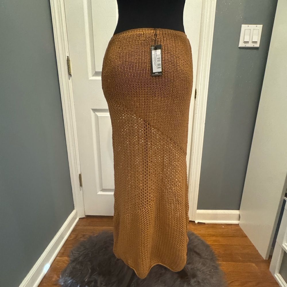 Tan Crochet Maxi Beach Skirt in US size 6 - Picture 5 of 7
